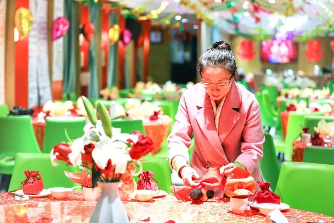 东北姐妹饺子馆_东北姐妹在西餐厅吃什么_姐妹餐馆